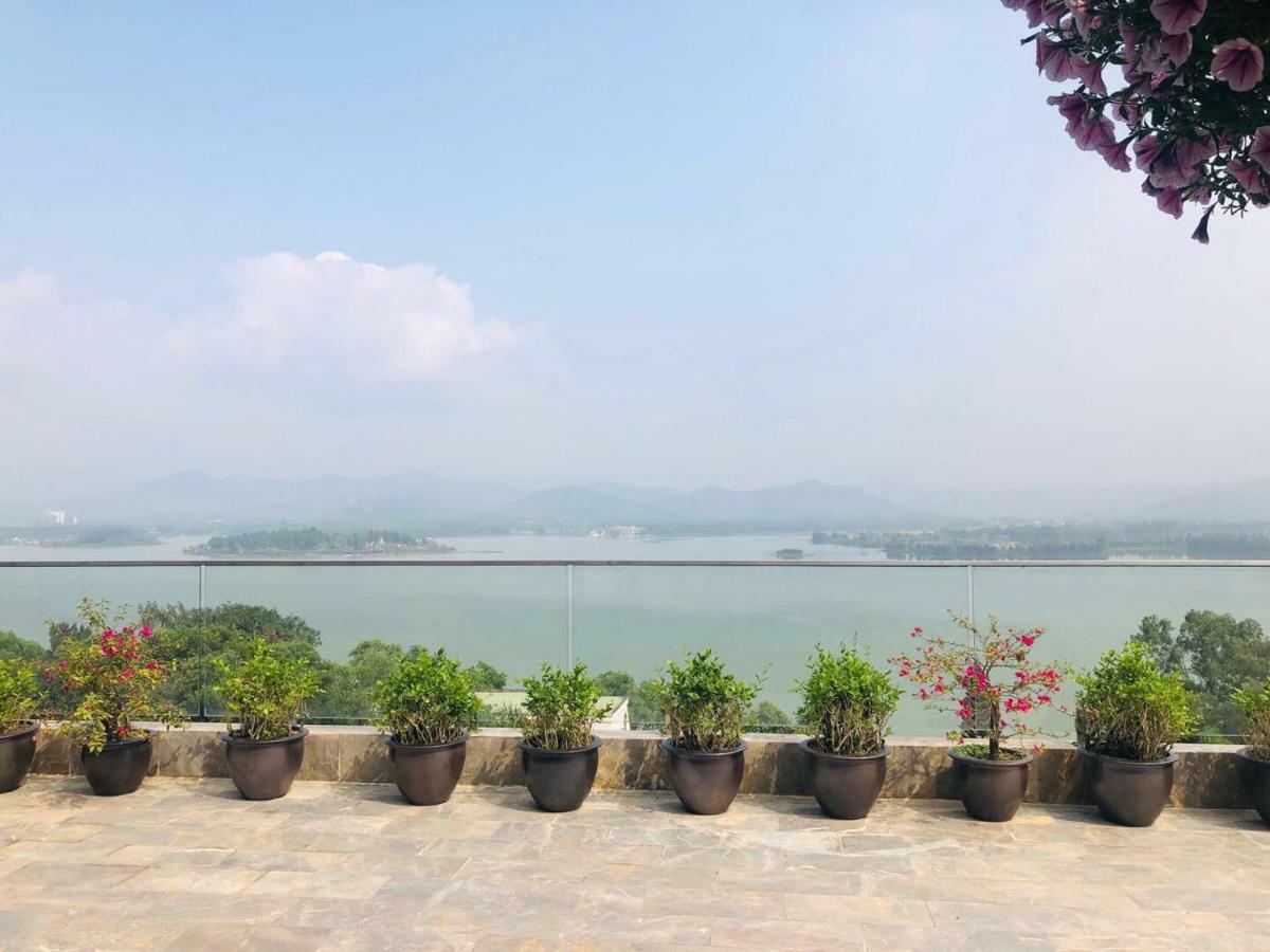Lakeside Dailai Hotel Phuc Yen Kültér fotó